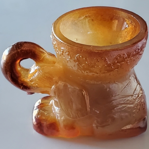 Rare "Packy the Elephant" Irredescent Carnival Glass Paperweight or 🥚 Holder - Picture 2 of 16